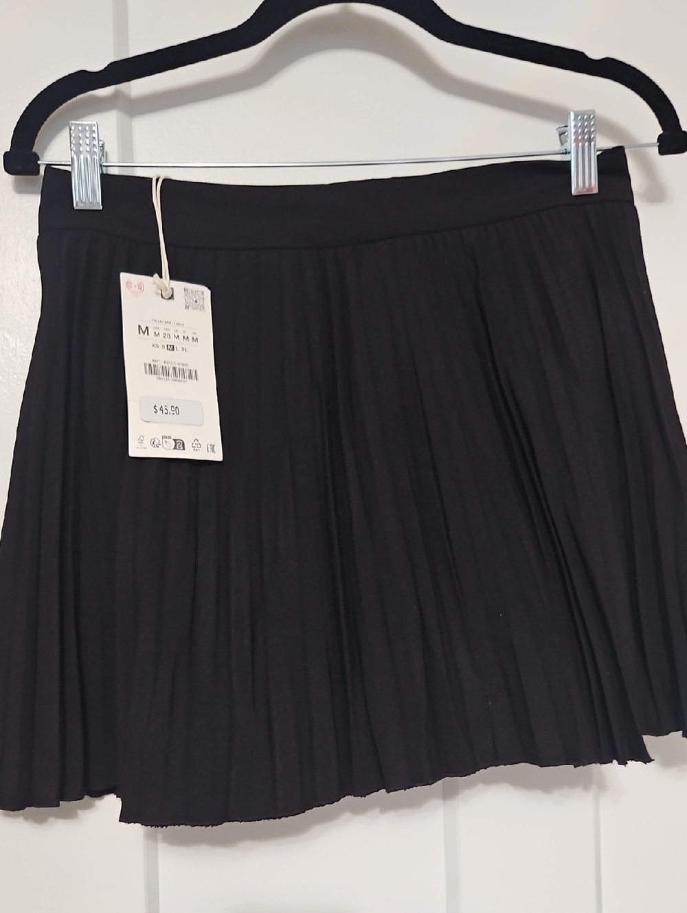 Zara Black Pleated Mini Skort